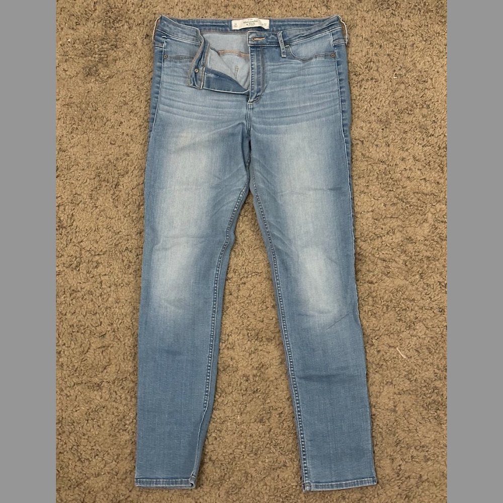 Abercrombie & Fitch Skinny Jeans